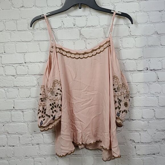 Gimmicks BKE Lace Up Cold Shoulder Embroidered Top Blush Pink Soft Bell Sleeves - Picture 7 of 12